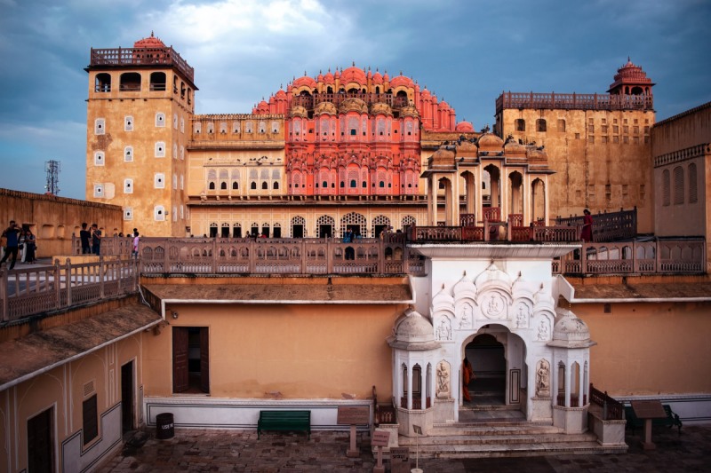 places to visit in jaipur roaming jack for solo travelers